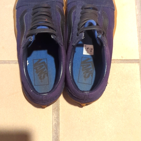 Vans Navy Suede Elastic Lace Gum Sole Sneakers Size 6.5 - Picture 9 of 11